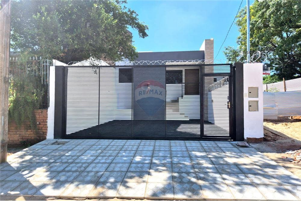 Casa en Gloria Maria