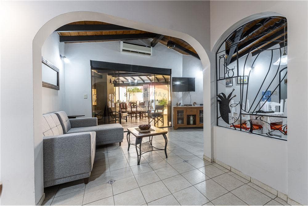 Casa en San Vicente, Asunción - foto 7