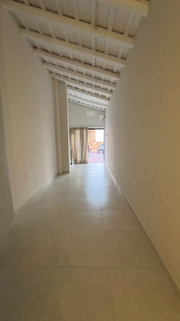 Local comercial en Trifon Benitez Vera & Moisés Bertoni - foto 3
