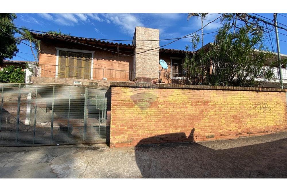 Casa en Avenida Santísima Trinidad