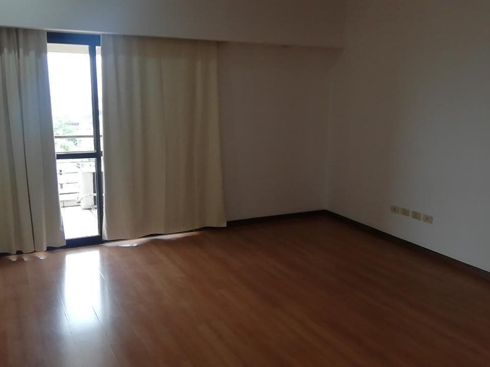 Departamento en Las Mercedes, Asunción - foto 2