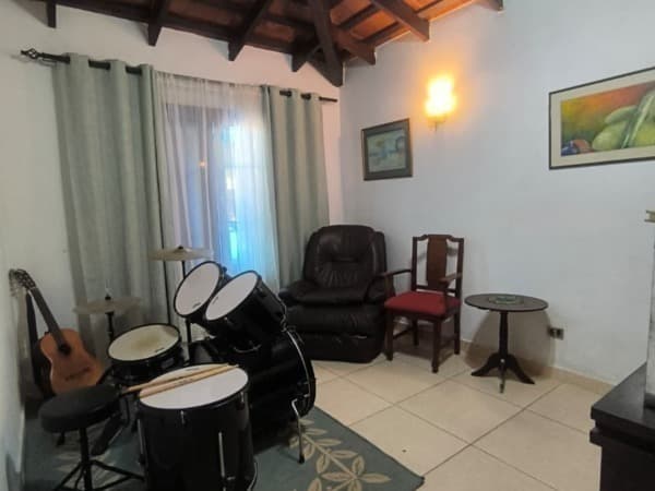 Casa en San Vicente, Asunción - foto 4