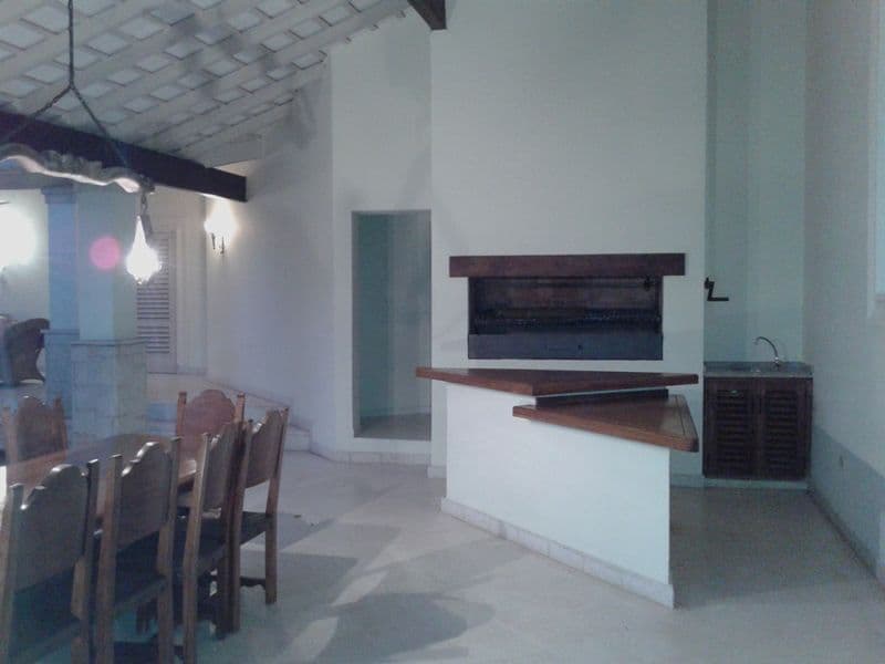 Casa en Av. Mariscal López - foto 7