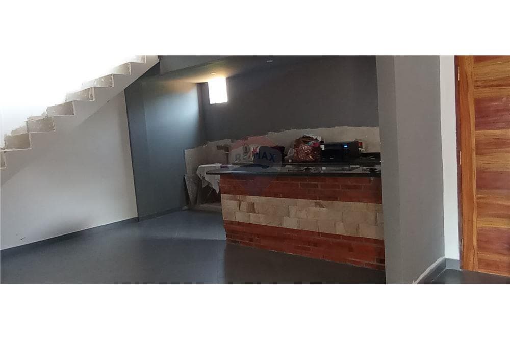 Casa en Central Luque Marin Ka'aguy Calle sin nombre - foto 7