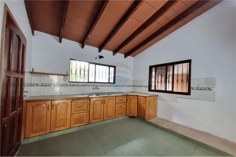 Casa en San Lorenzo, Central - foto 4
