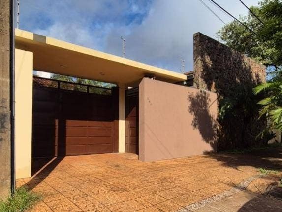 Casa en Avenida Los Cedros - foto 3
