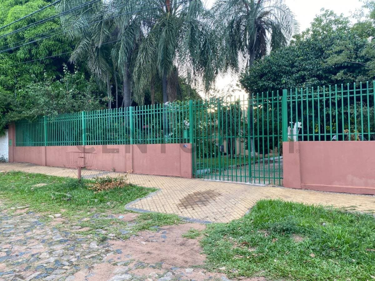 Terreno en Gondra & Teniente Primero Blás Manuel Garay - foto 2
