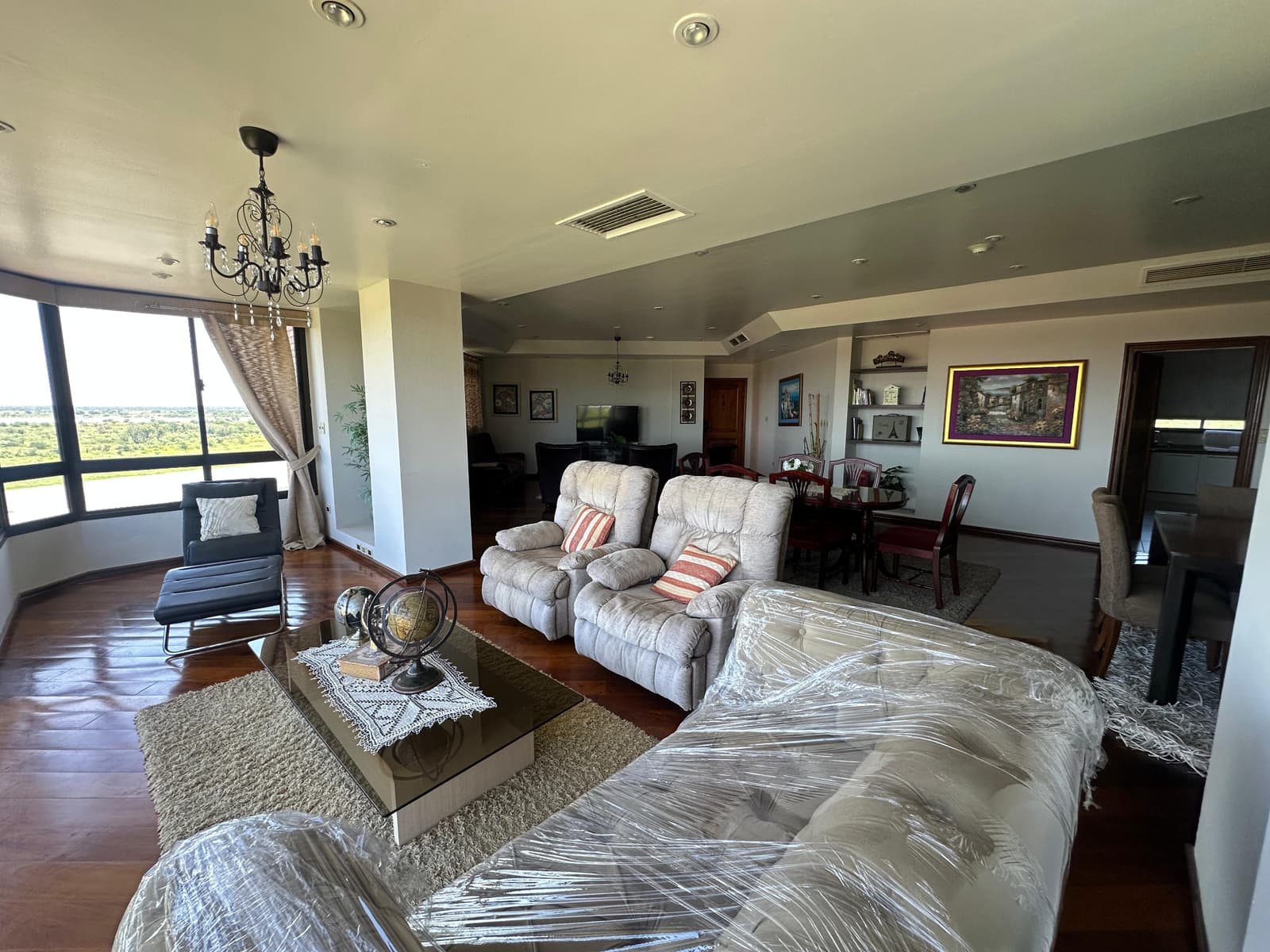 Departamento en Yacht & Golf Club Paraguayo