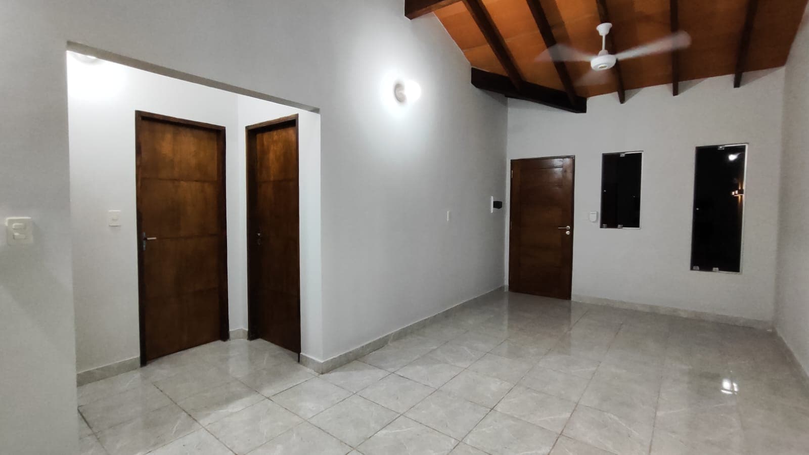 Casa en Juan Bautista Almirón - foto 4