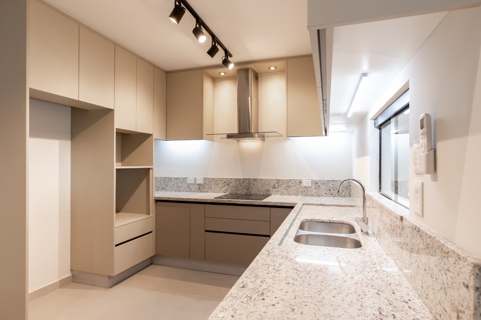 Dúplex en Mburucuyá, Asunción - foto 6
