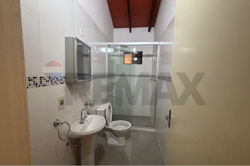 Dúplex en Fernando de la Mora, Central - foto 9