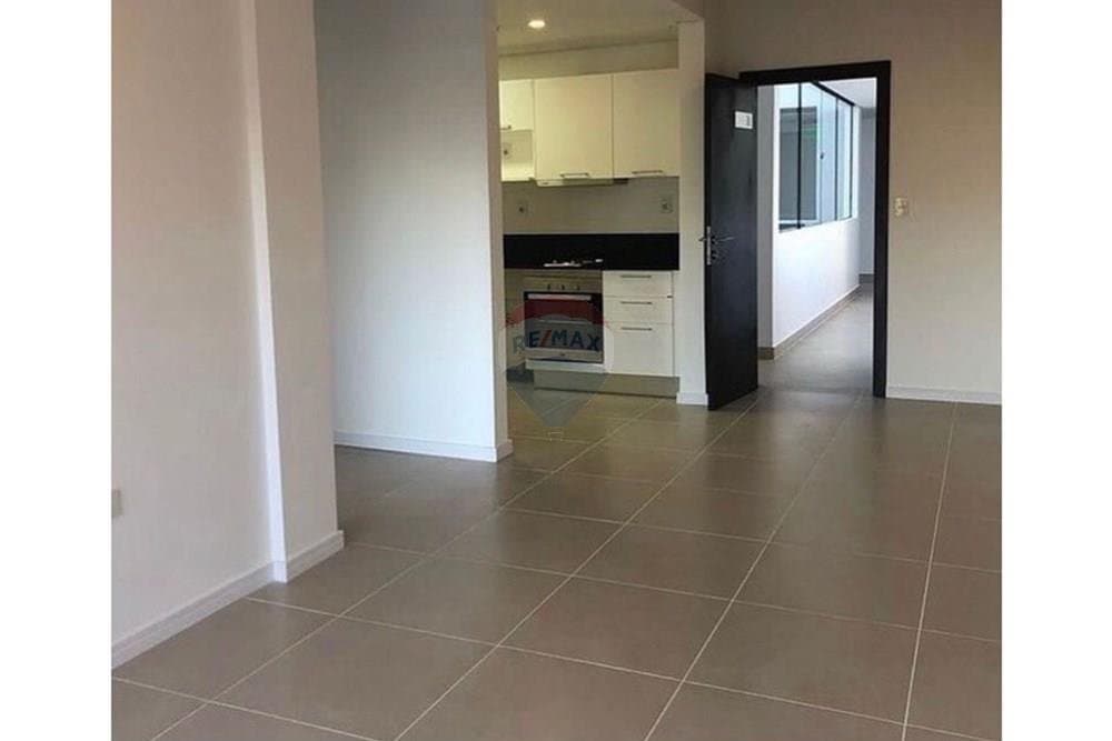 Departamento en Villa Aurelia, Asunción - foto 4