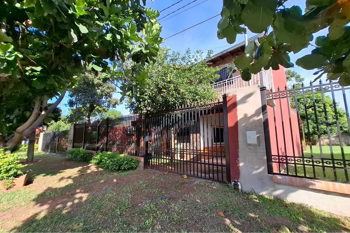 Casa en Coronel Rafael Franco
