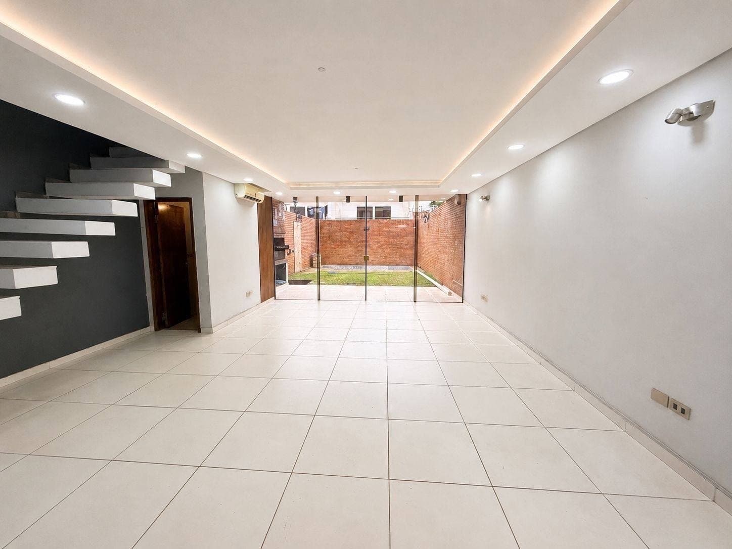 Dúplex en San Lorenzo, Central - foto 4