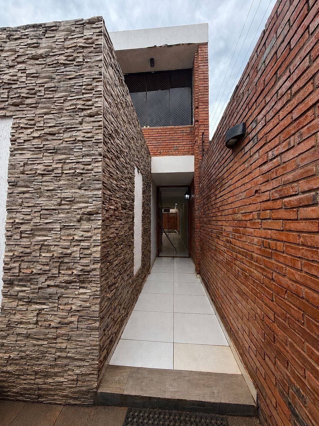 Dúplex en San Lorenzo, Central - foto 2