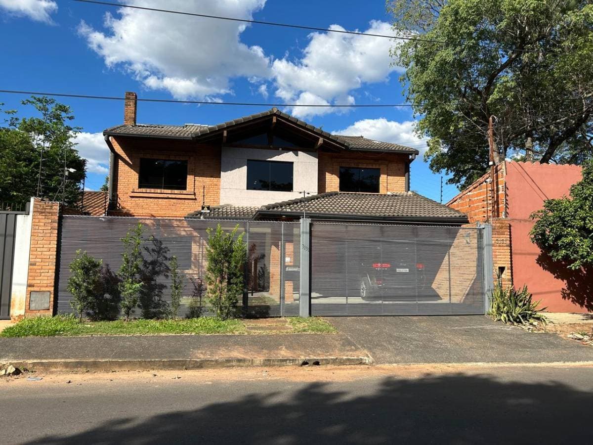 Casa en General Rogelio Benitez 3131