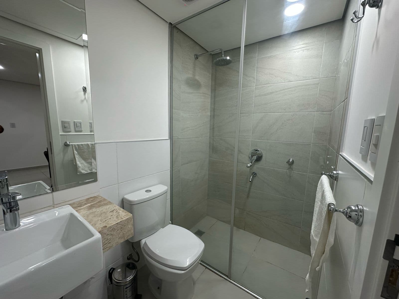 Departamento en Las Mercedes, Asunción - foto 8