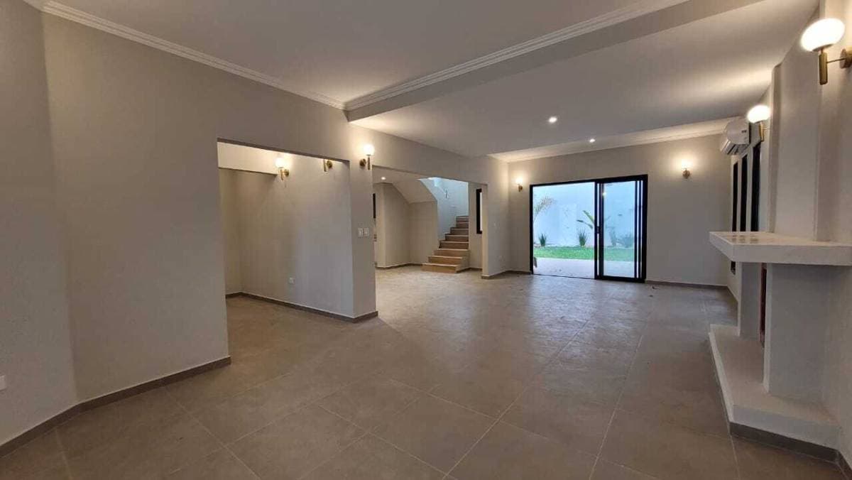Casa en Villa Aurelia, Asunción - foto 8