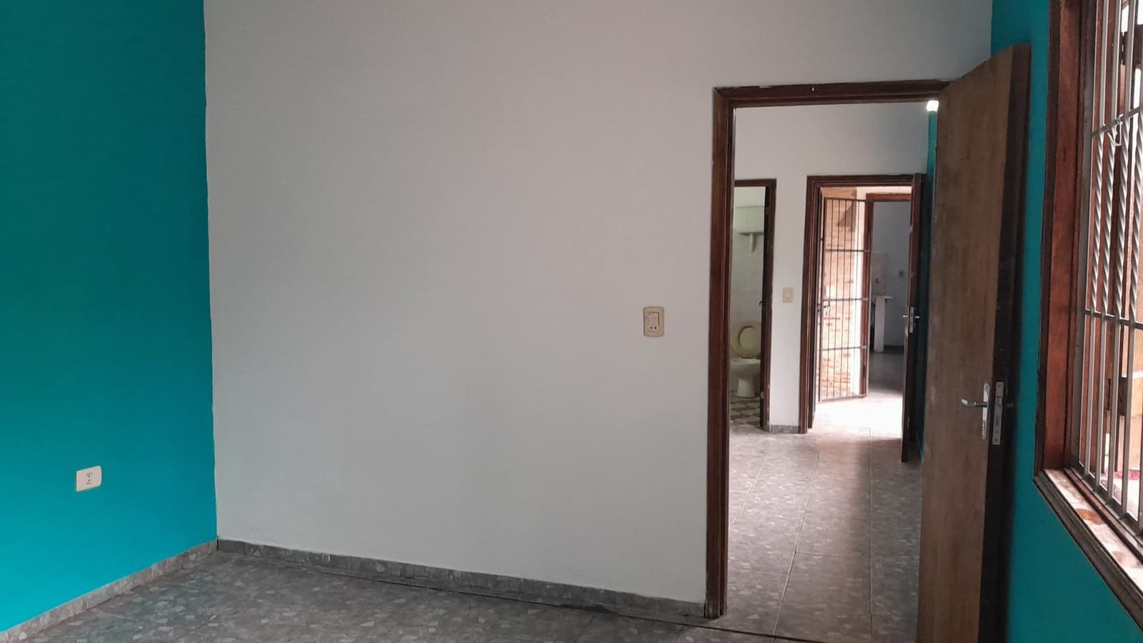 Casa en Av. Defensores del Chaco - foto 3