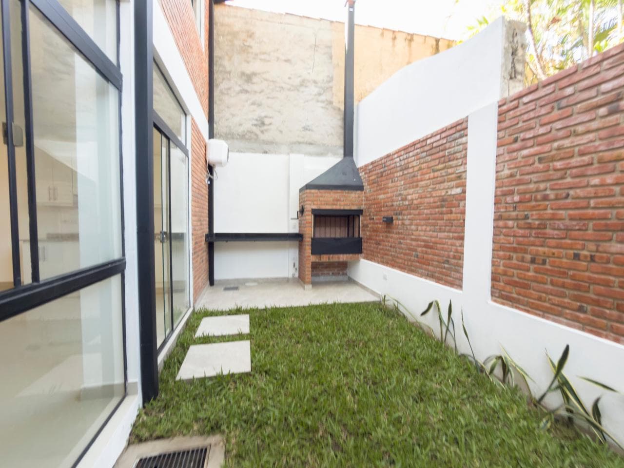 Dúplex en Av. Carlos Antonio López - foto 7