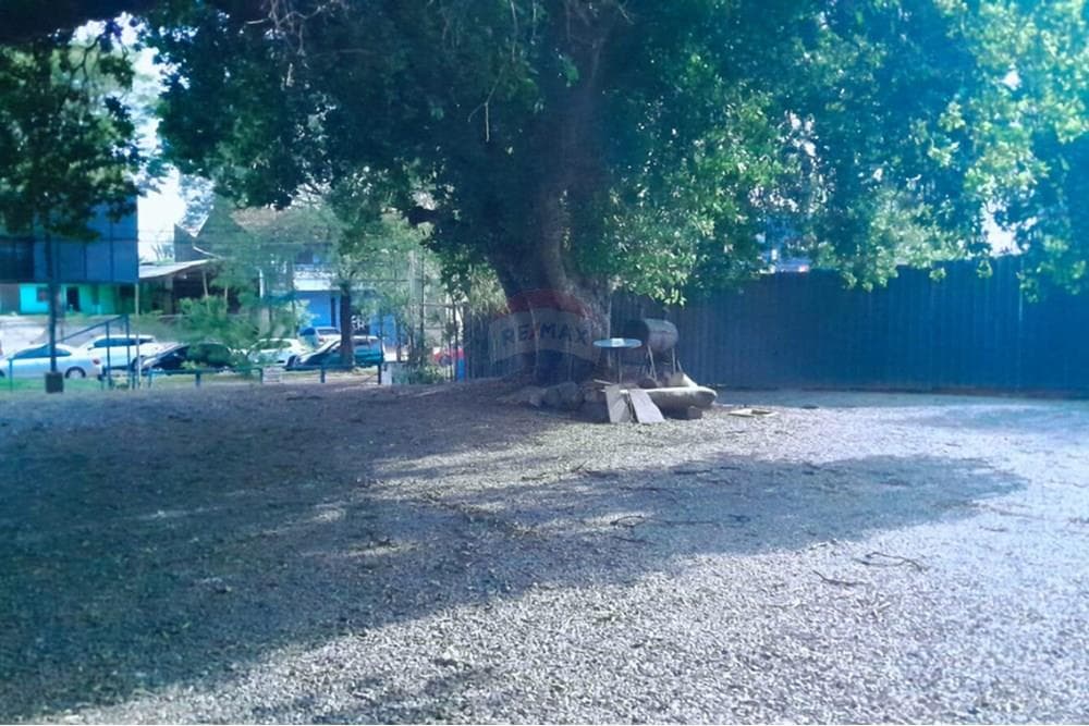 Terreno en Avenida Mariscal López