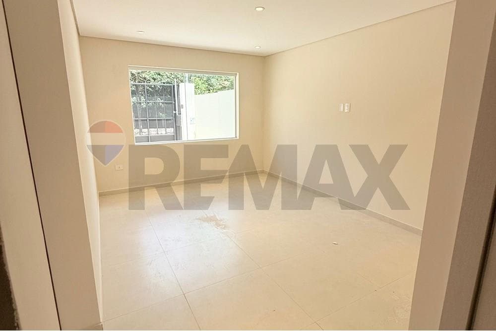 Dúplex en Mburucuyá, Asunción - foto 4