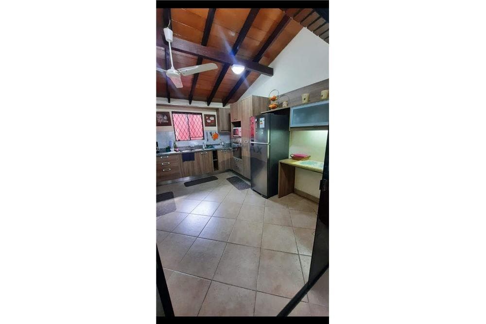 Casa en Mariano Riquelme - foto 6