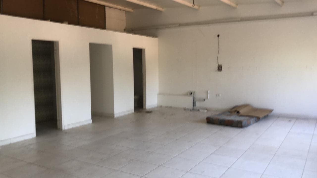 Local comercial en Los Laureles, Asunción - foto 3