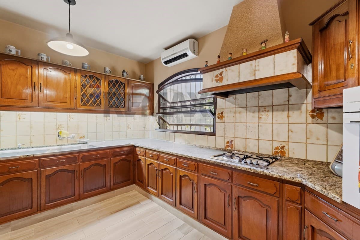 Casa en Manorá, Asunción - foto 9