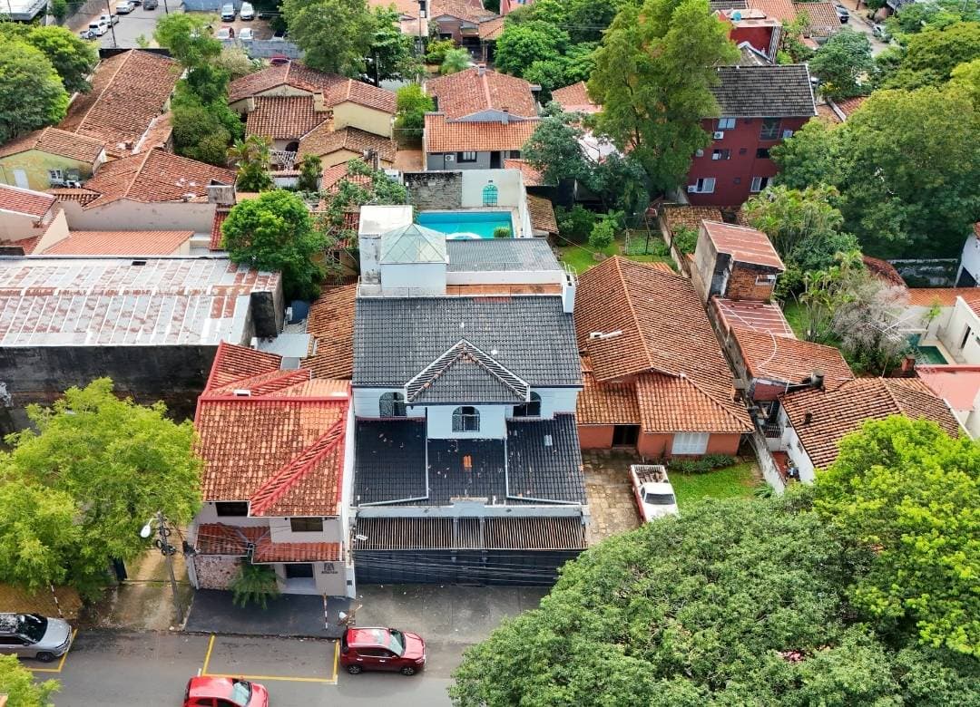 Casa en Cerro Corá - foto 2