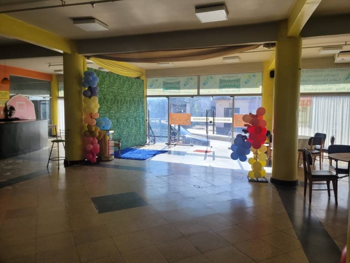 Local comercial en Av. Enrique Von Poleski - foto 6
