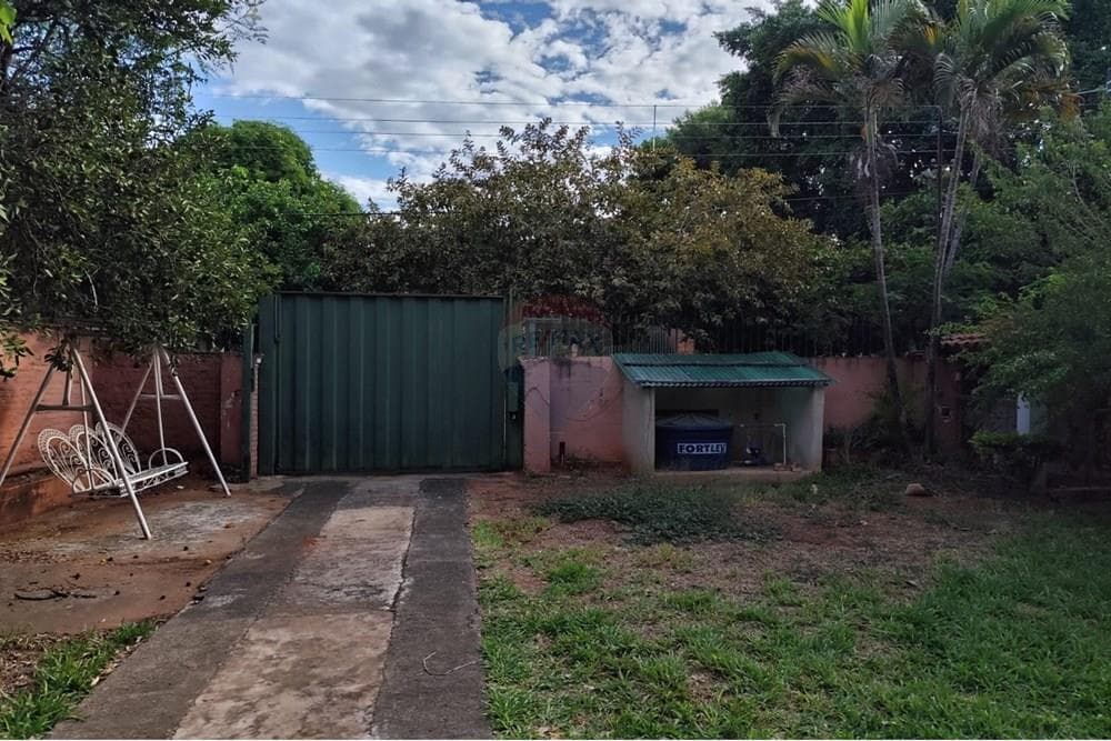 Casa en Fernando de la Mora, Central - foto 2