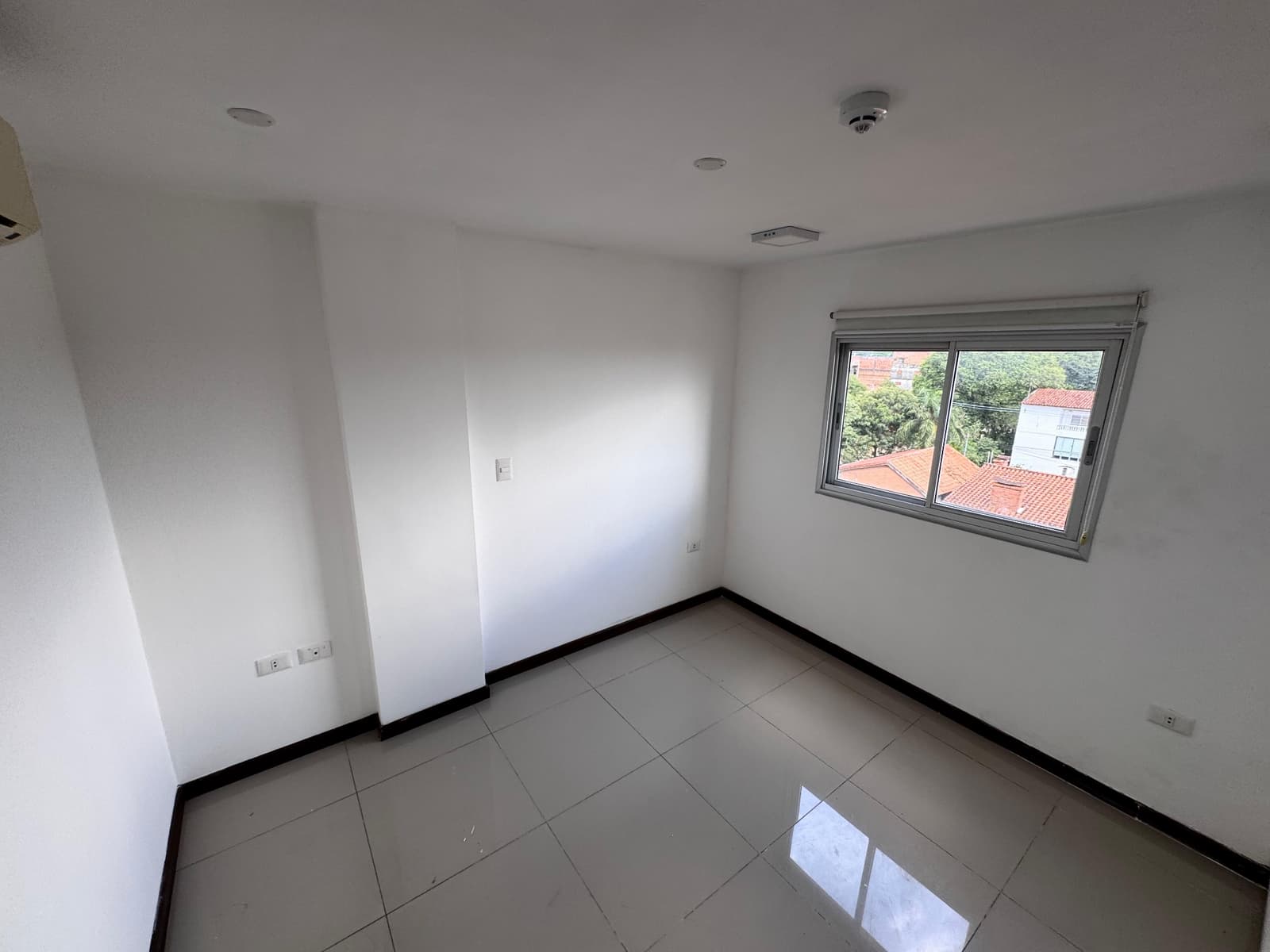 Departamento en San Vicente, Asunción - foto 2