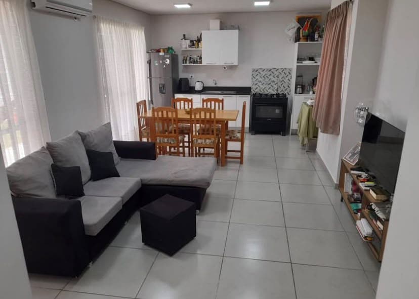 Casa en Luque, Central - foto 4