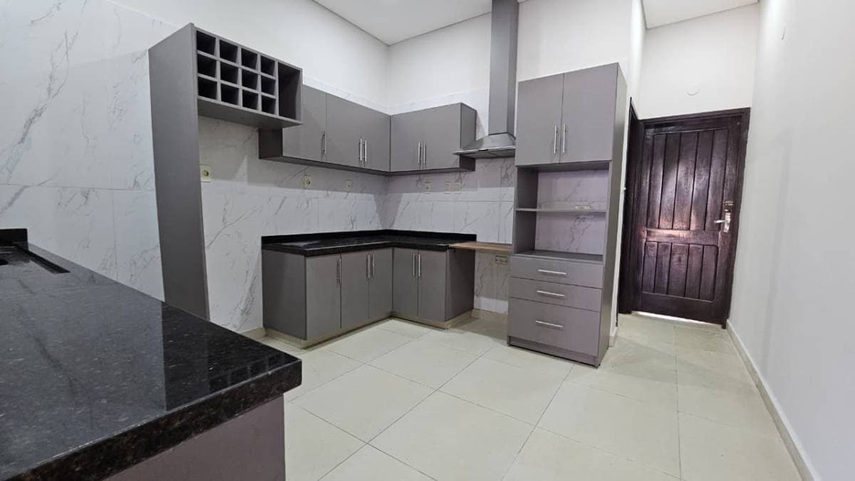 Casa en Fernando de la Mora, Central - foto 7