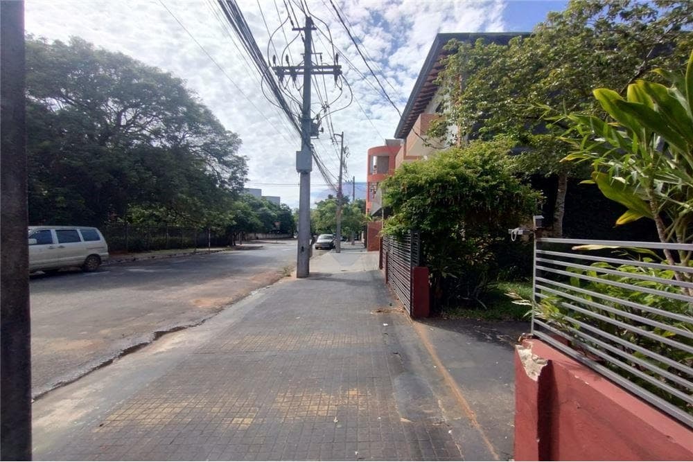 Casa en Villa Aurelia, Asunción - foto 6