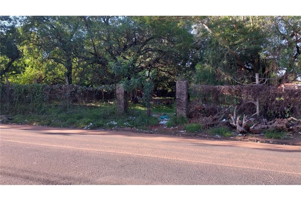 Terreno en Carretera de López