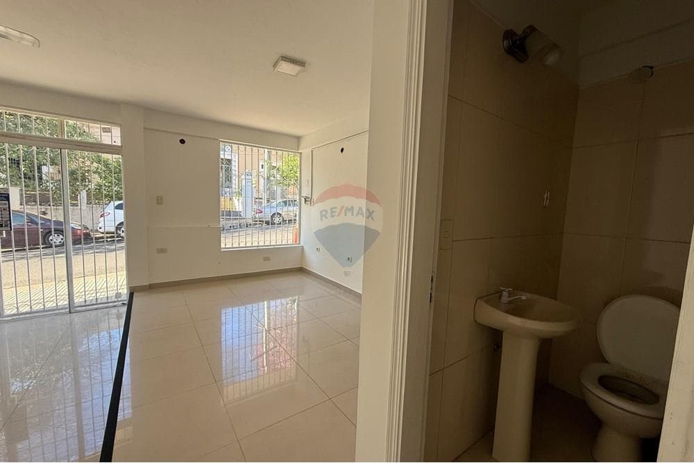 Local comercial en Asunción - foto 2