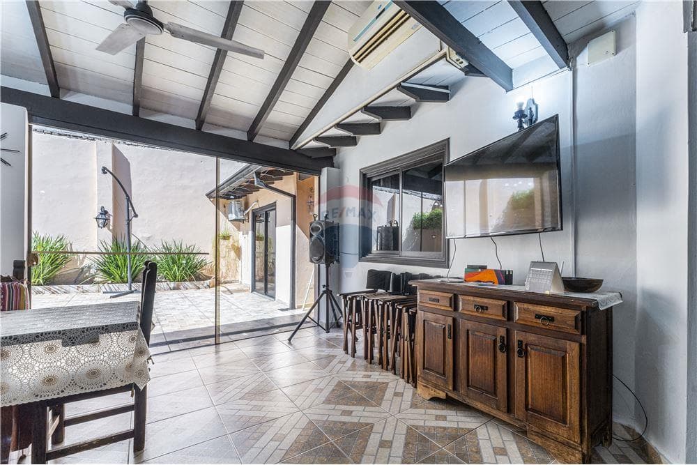 Casa en San Vicente, Asunción - foto 2