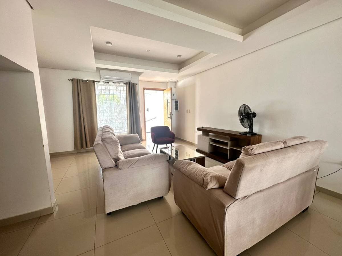 Dúplex en Mburucuyá, Asunción - foto 2
