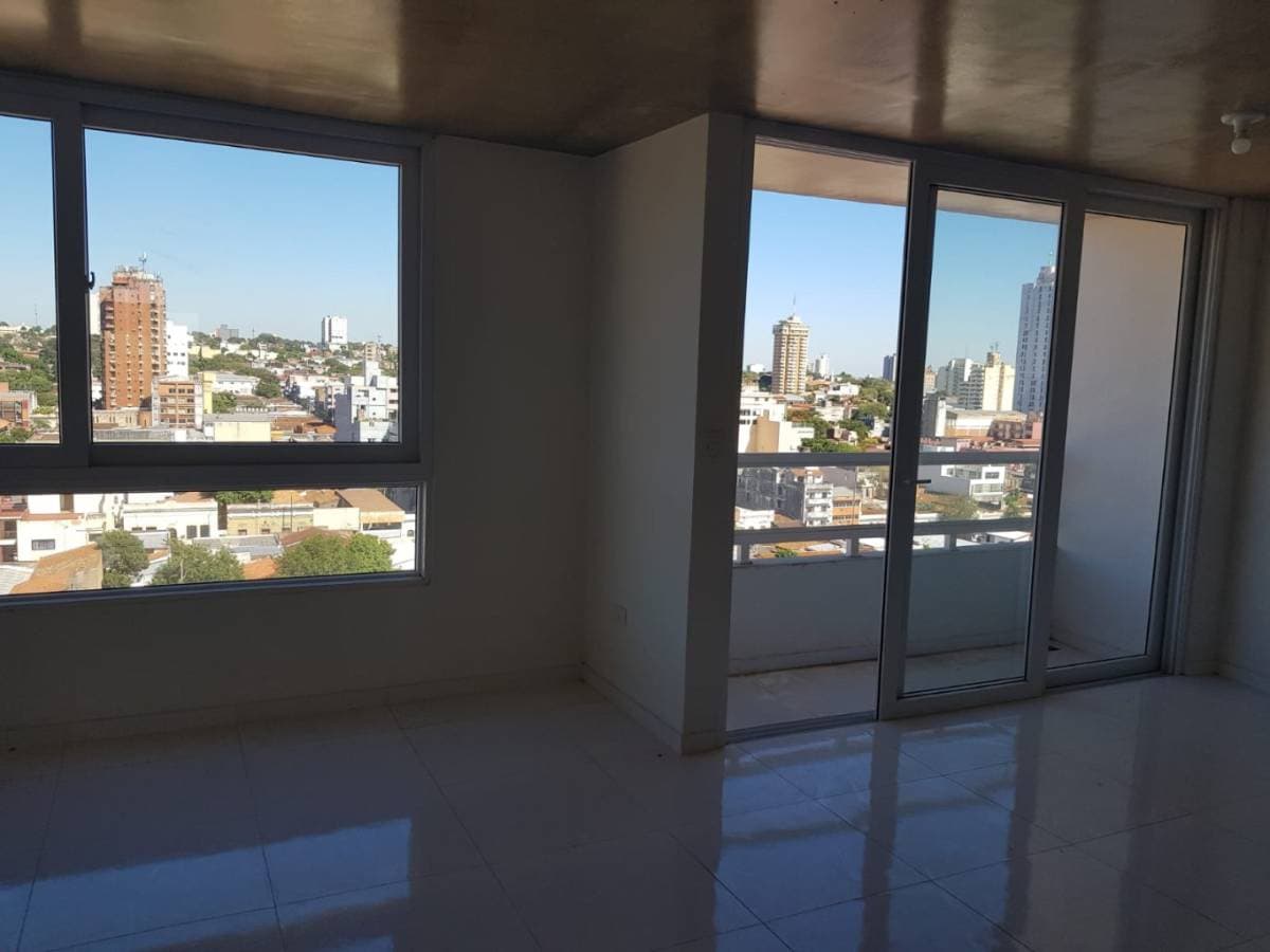 Departamento en Avenida Mariscal López & Brasil - foto 3