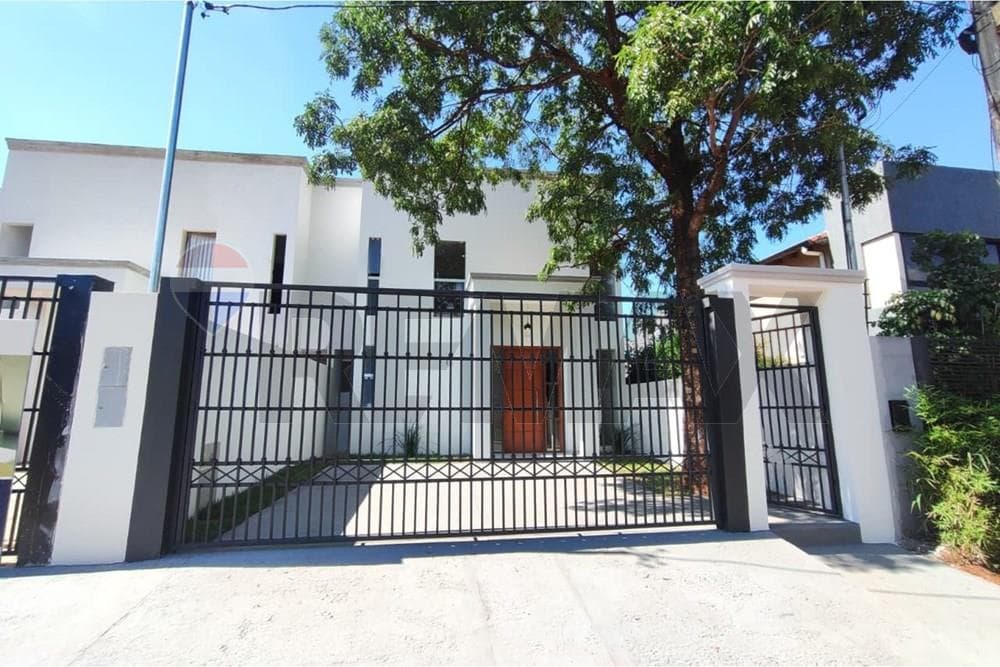 Dúplex en Primer Barrio