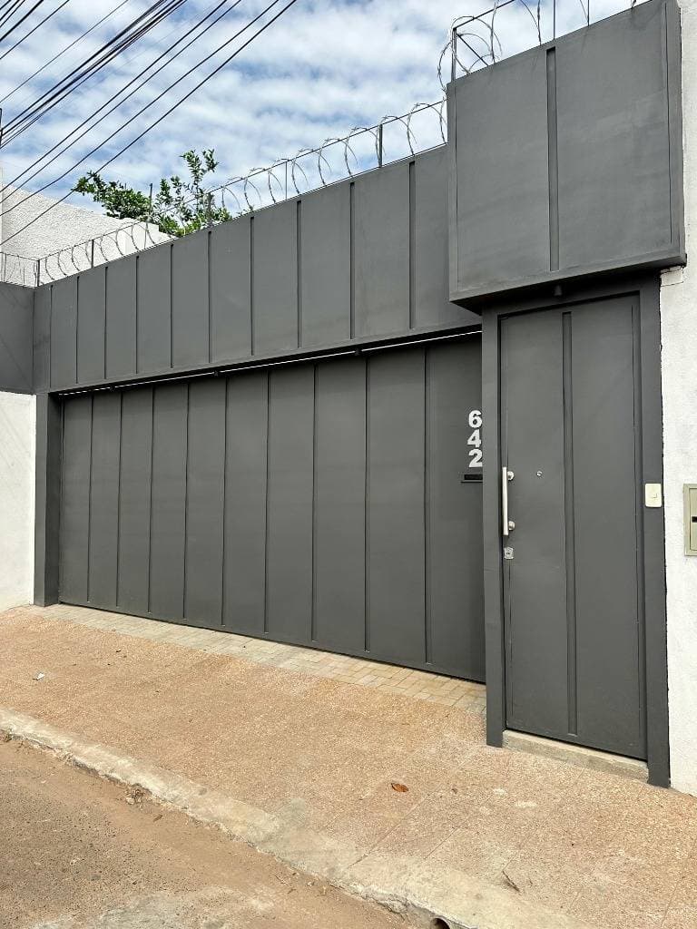 Casa en Valois Rivarola