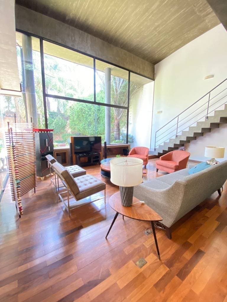Casa en Salvador Dentice c/ Cesar Lopez Moreira - foto 2