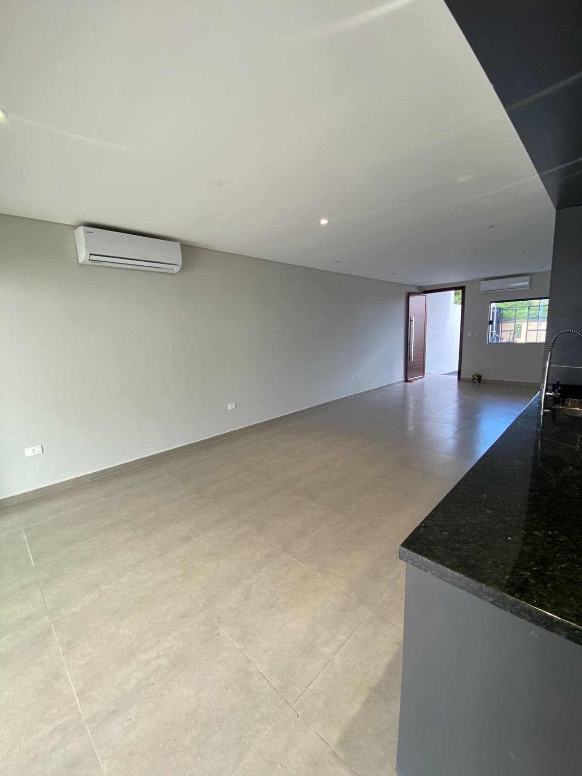 Dúplex en Ycuá Satí, Asunción - foto 2