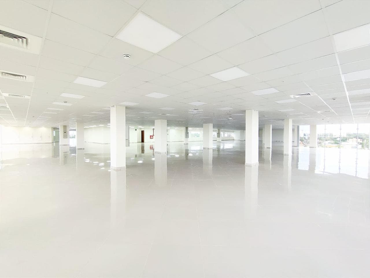 Oficina en San Martín - foto 4