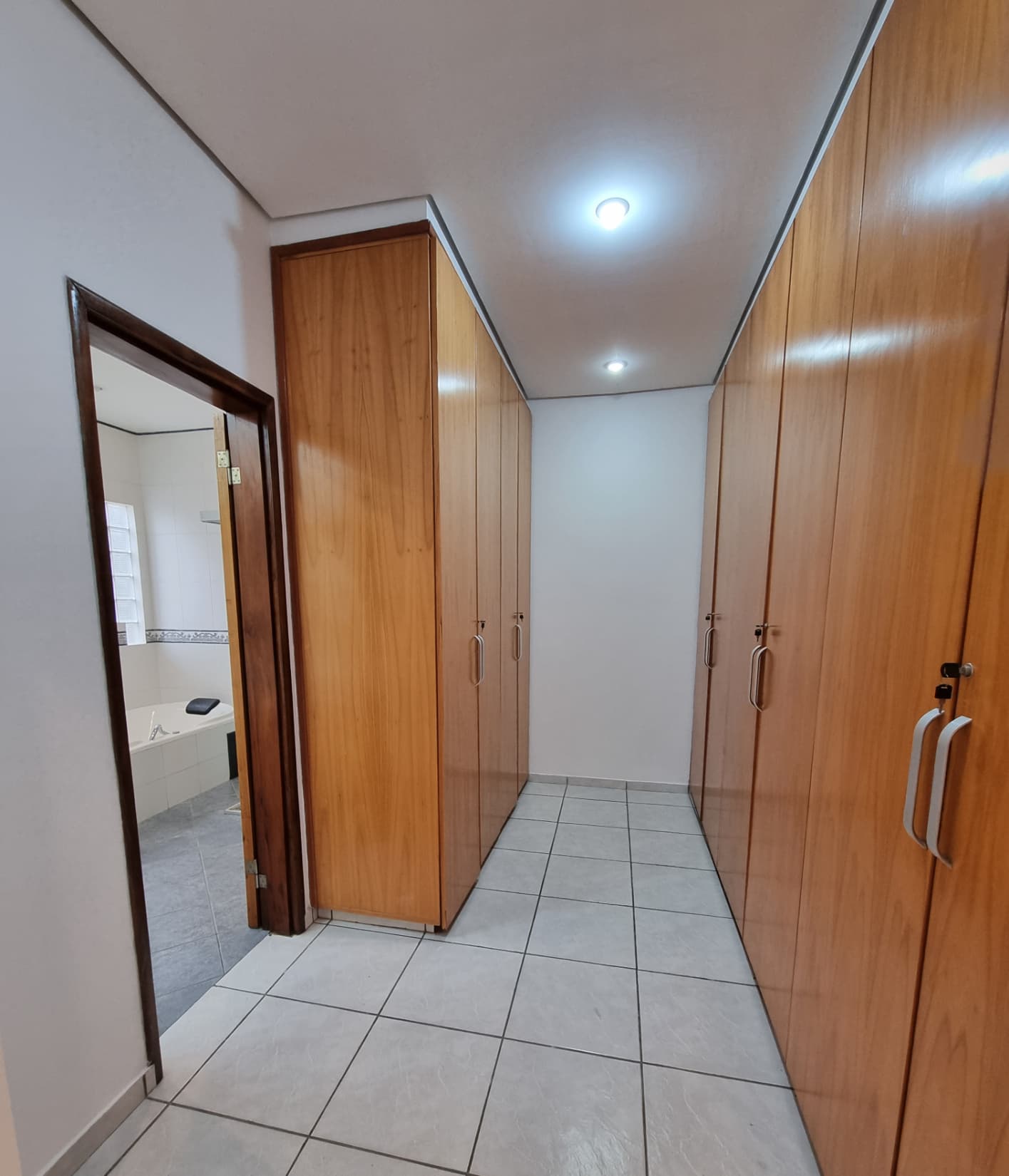Dúplex en Villa Morra, Asunción - foto 6