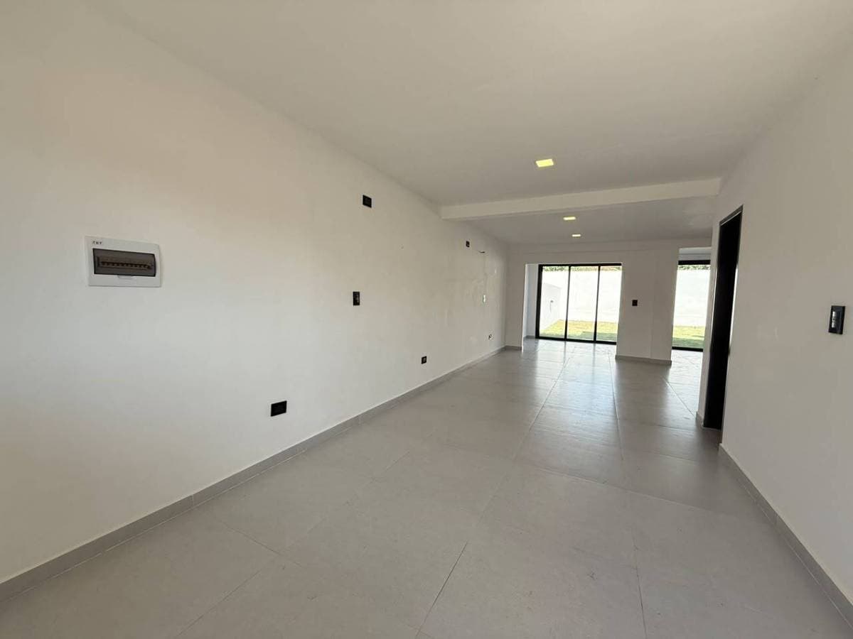 Casa en Santa Elena & Dr. Francisco Morra - foto 3
