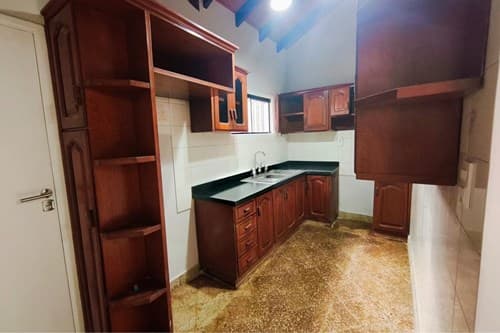 Local comercial en Luque, Central - foto 9