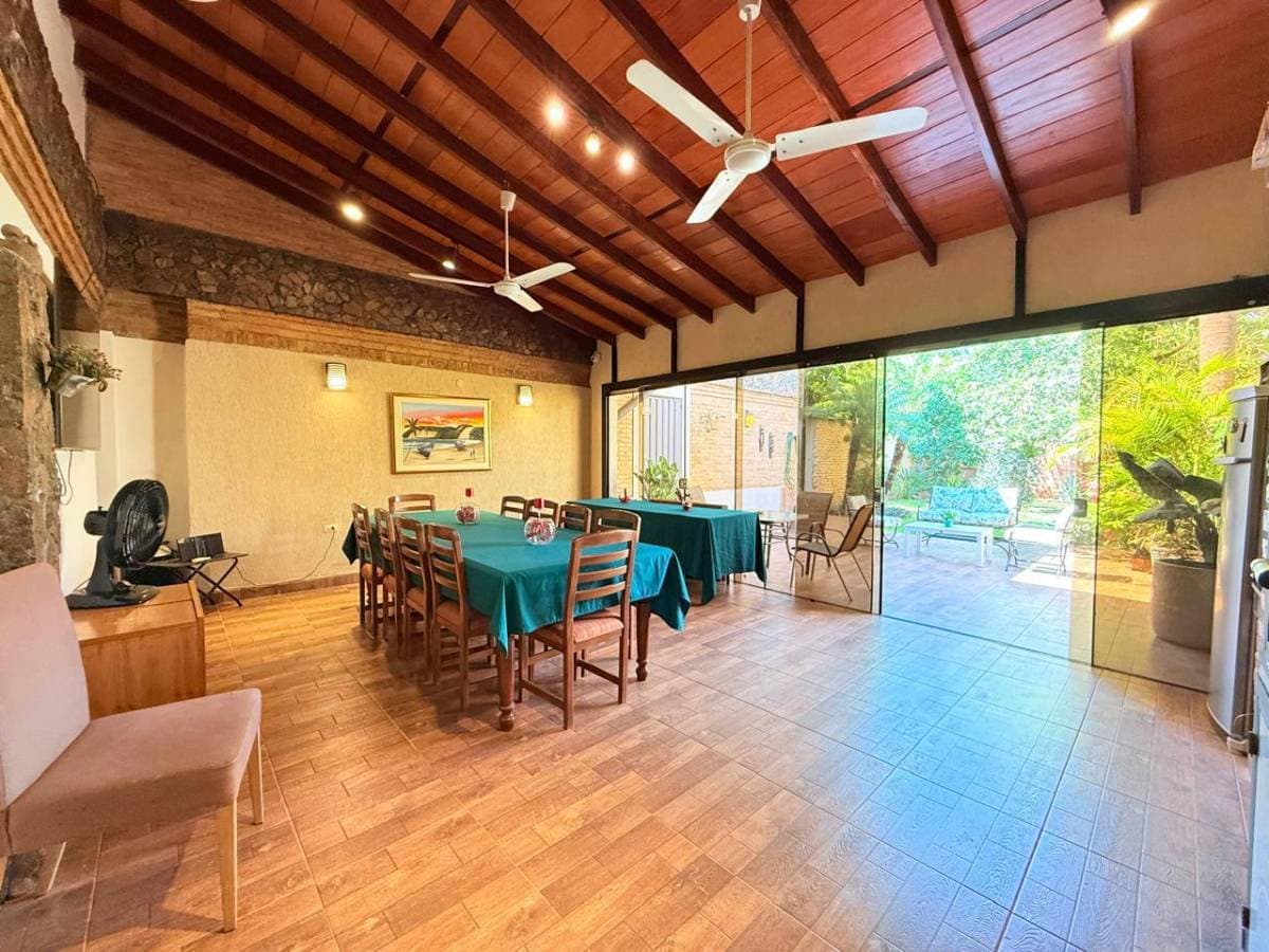 Casa en Recoleta, Asunción - foto 6